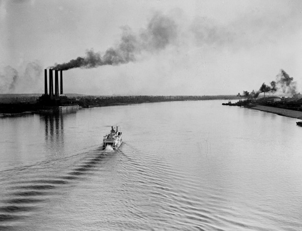 A Look Back • The day the Golden Eagle steamboat sank in 1947