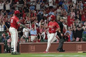 Cardinals host Royals