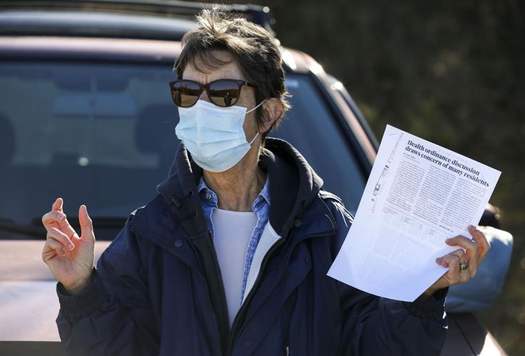 Chillicothe residents fight back on hog farm.