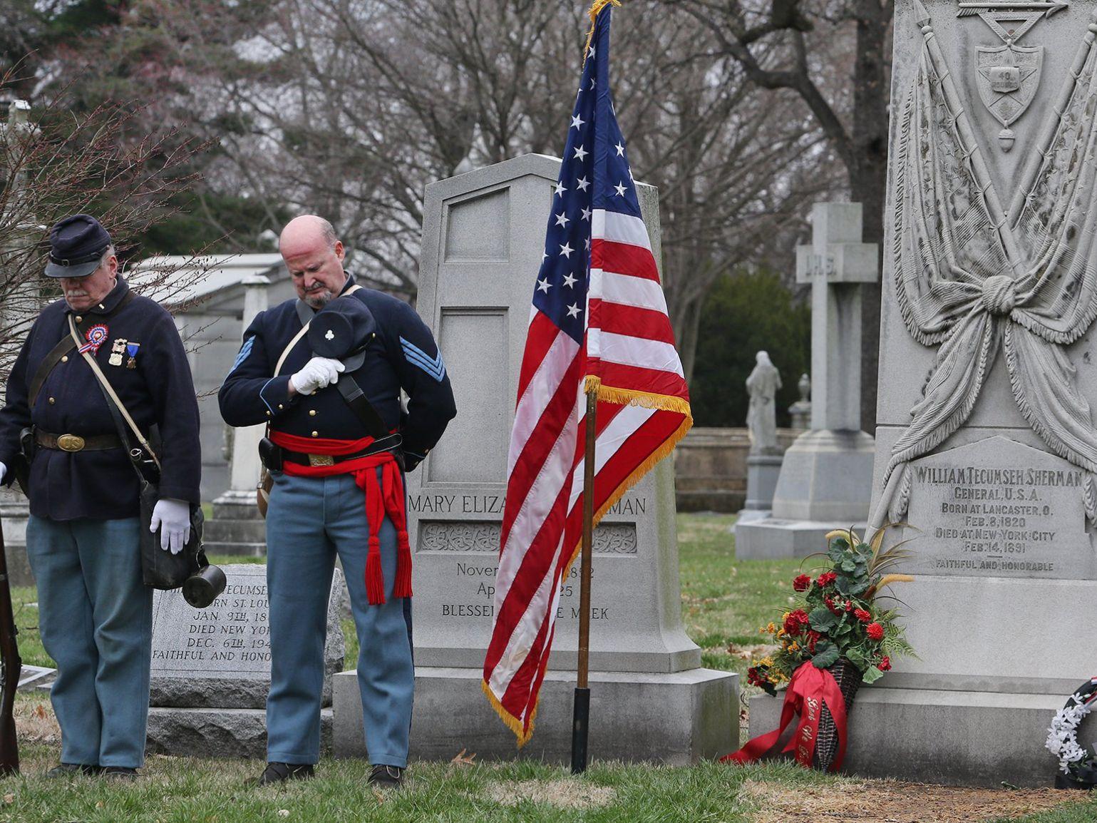 Group Honors Civil War Gen William Tecumseh Sherman Buried In St Louis Metro Stltoday Com Group Honors Civil War Gen William Tecumseh Sherman Buried In St Louis Metro Stltoday Com
