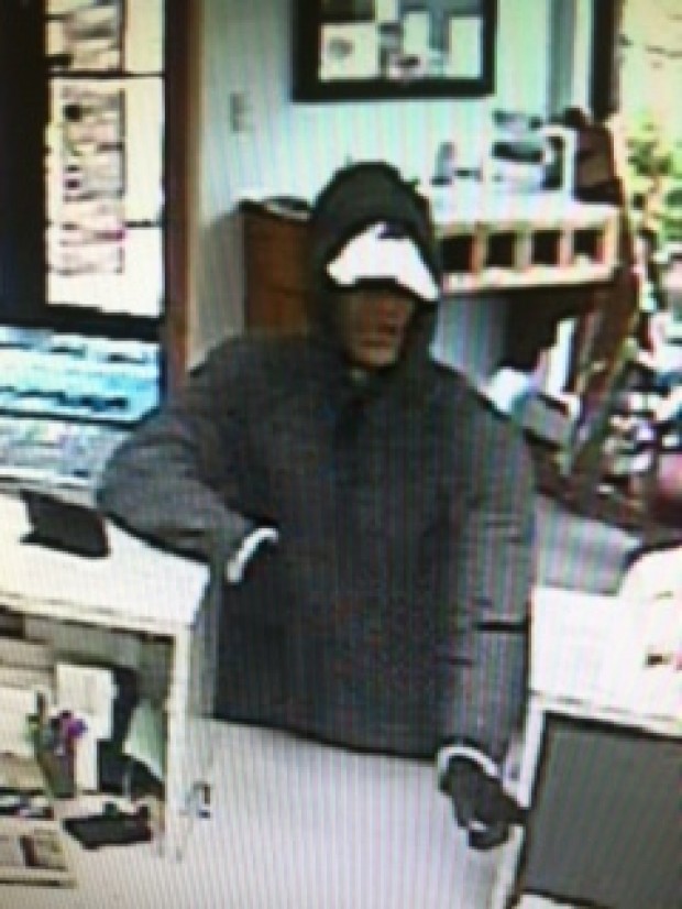 Man robs bank in Alhambra in Madison County : News