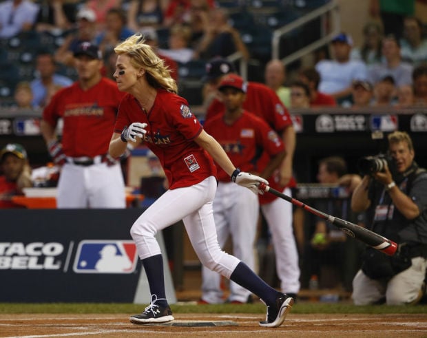 Photos: All-Star Legends & Celebrity Softball Game 2014