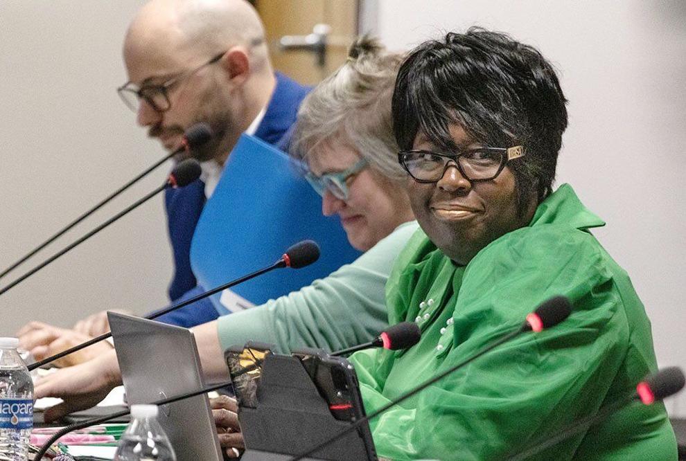 New board at St. Louis Public Schools launches with friction