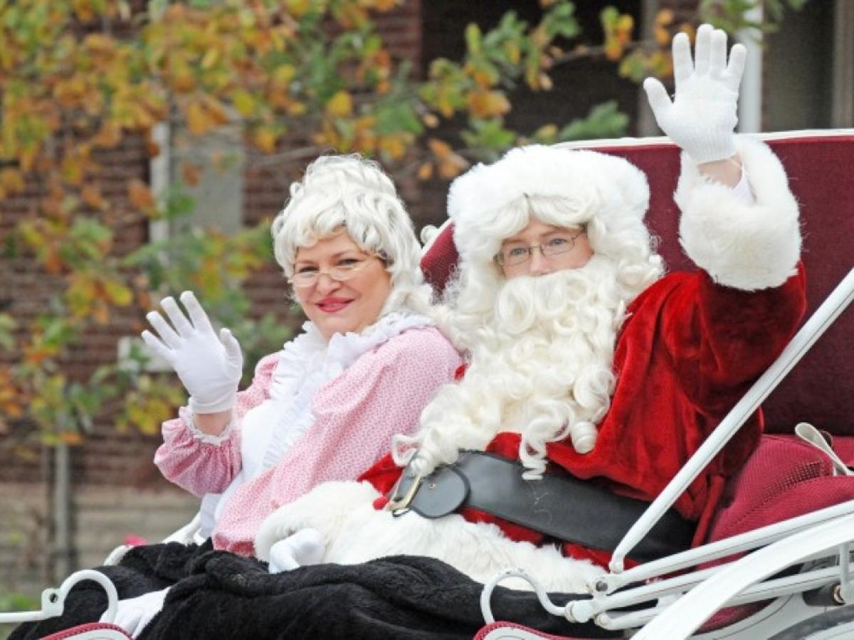 Santa S Holiday Avenue Parade Is Saturday In Granite City Life News From Your Illinois Journal Stltoday Com