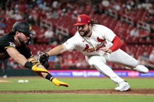 Cardinals host Pirates