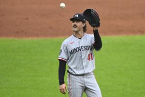 BASEBALL-MLB-CLE-MIN/