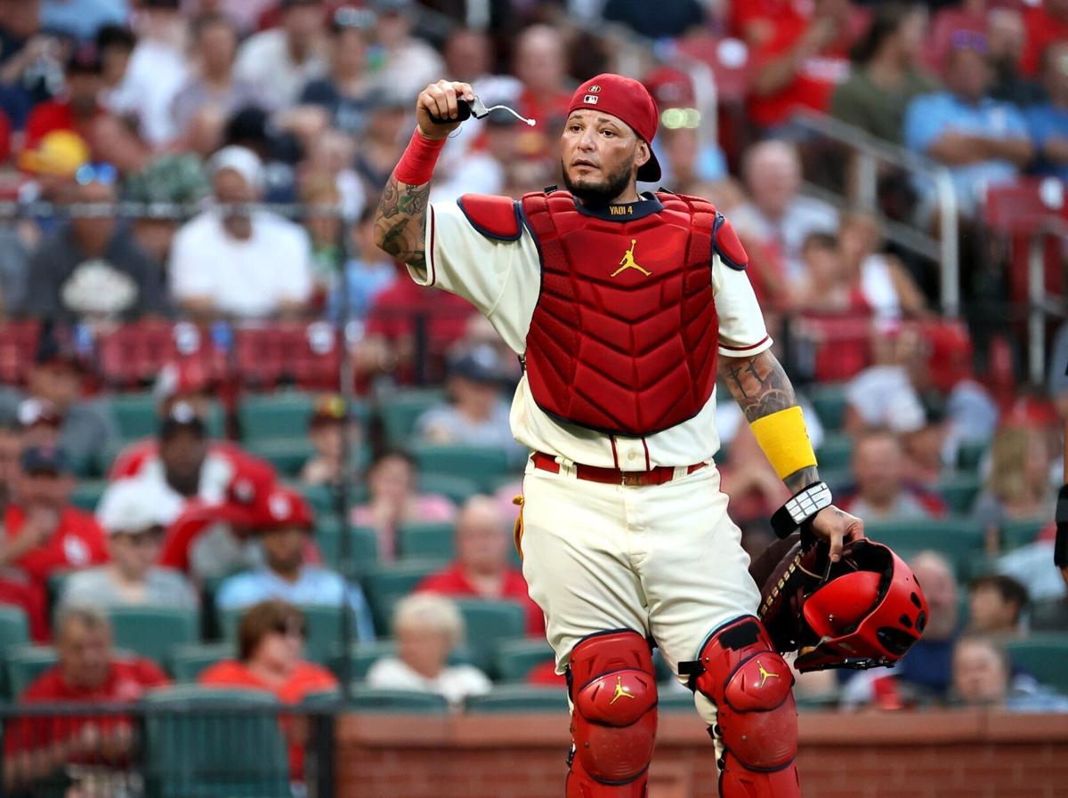 Yadier Molina: Cardinals catcher going strong as he becomes a St. Louis  institution - Sports Illustrated