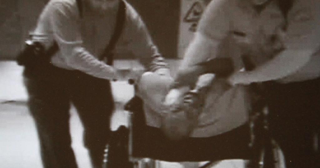 St. Louis police officer accused of assaulting man
