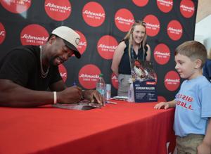 MLB Home Run Derby champ Jordan Walker greets fans at Schnucks