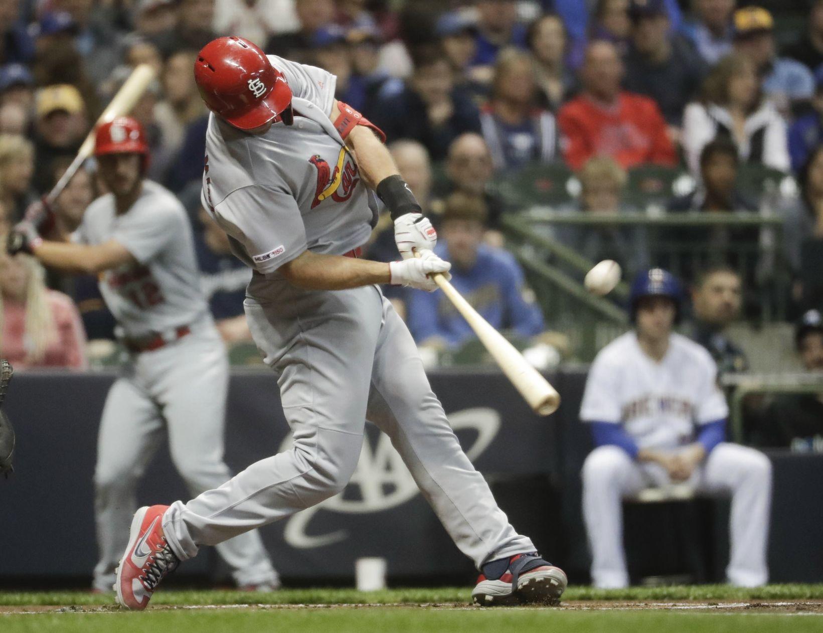 'Comeback player of the day': After 3-K debut with Cards, Goldy belts 3 homers off Brewers
