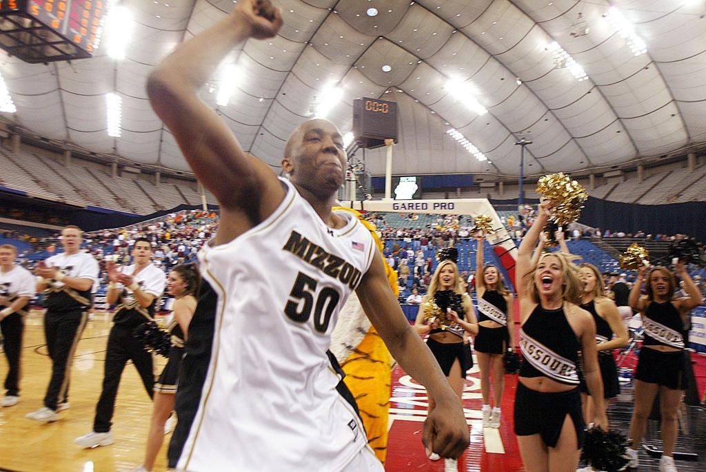 25 Years Ago It Was Stormin Norman Vs Bobby Knight In The Ncaa