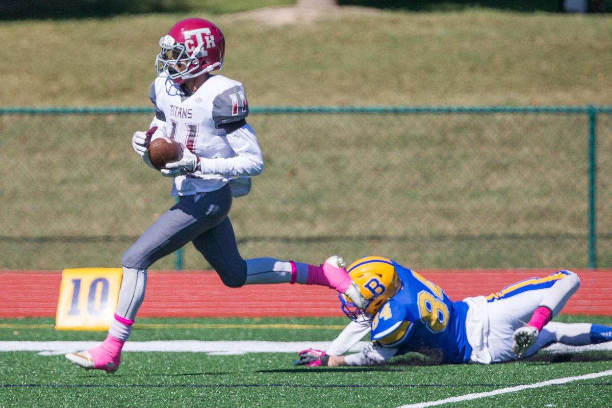 Photo Credit: Gordon Radford/STLhighschoolsports.com