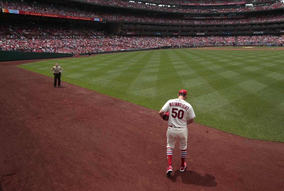 Detroit Tigers on X: STL salute. 🫡 Adam Wainwright and the @Cardinals  presented Miggy with a framed photo of his 400th home run, hit here in St.  Louis, and a $3,500 check