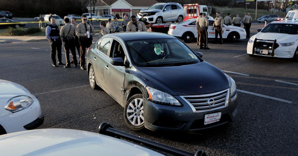 Police find shooting victim after chase ends in north St. Louis County