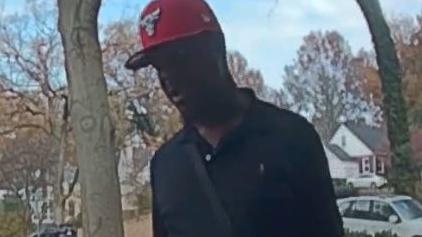 Doorbell camera shows Glendale home-invasion suspect nearby before robbery, police say - St. Louis Post-Dispatch