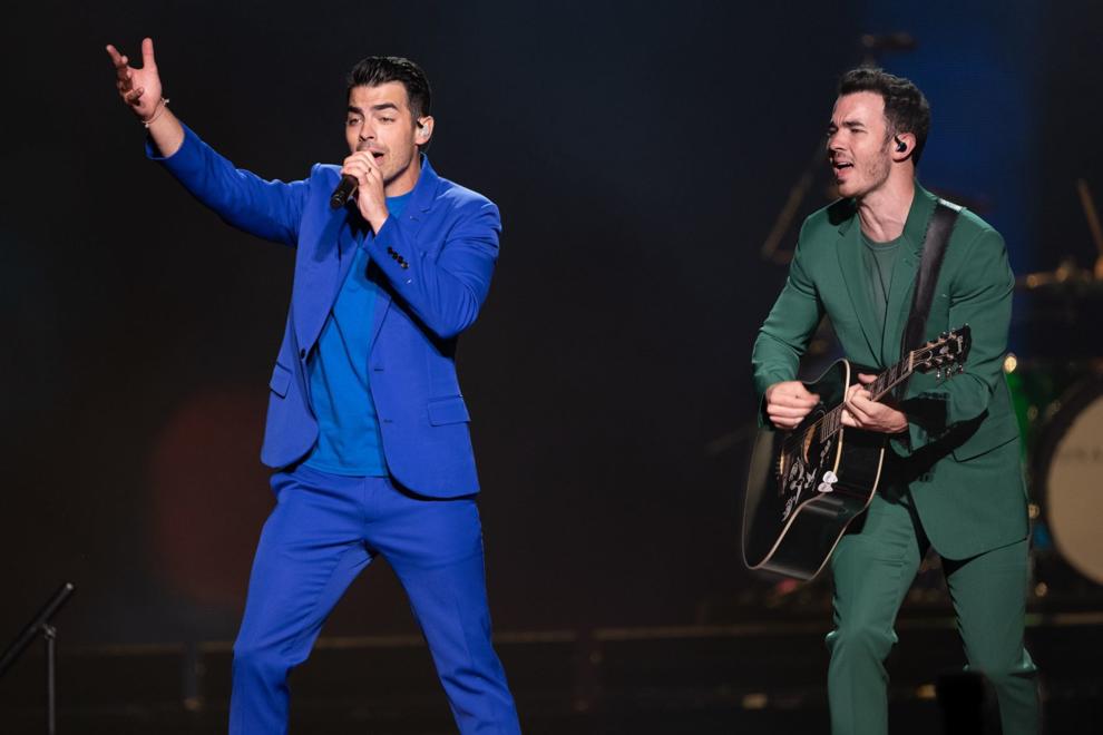 Jonas Brothers bring 'Happiness' to fans at packed Enterprise Center