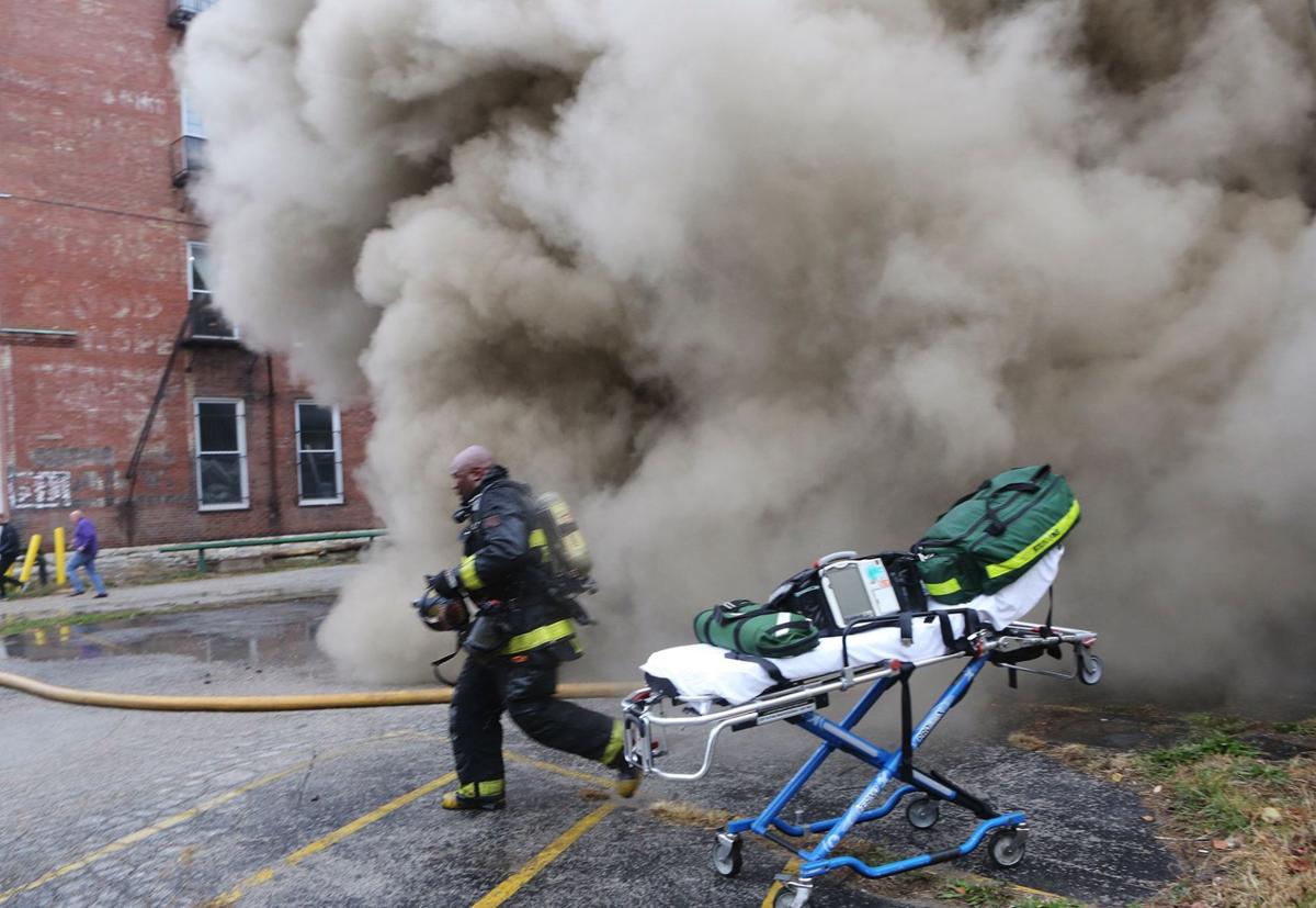 Five-alarm fire destroys St. Louis warehouse
