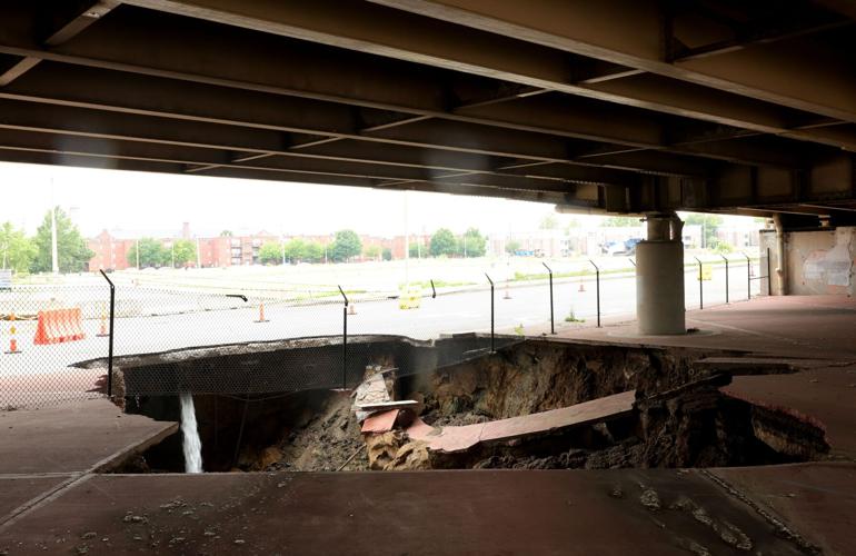Broken water mains leads to sinkhole