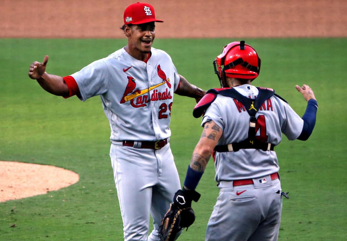 Cardinals arbitration deadline agreements 2023