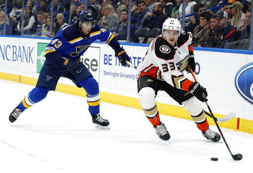 Roy scores 2 in return from minors, Ducks down Blues 3-1