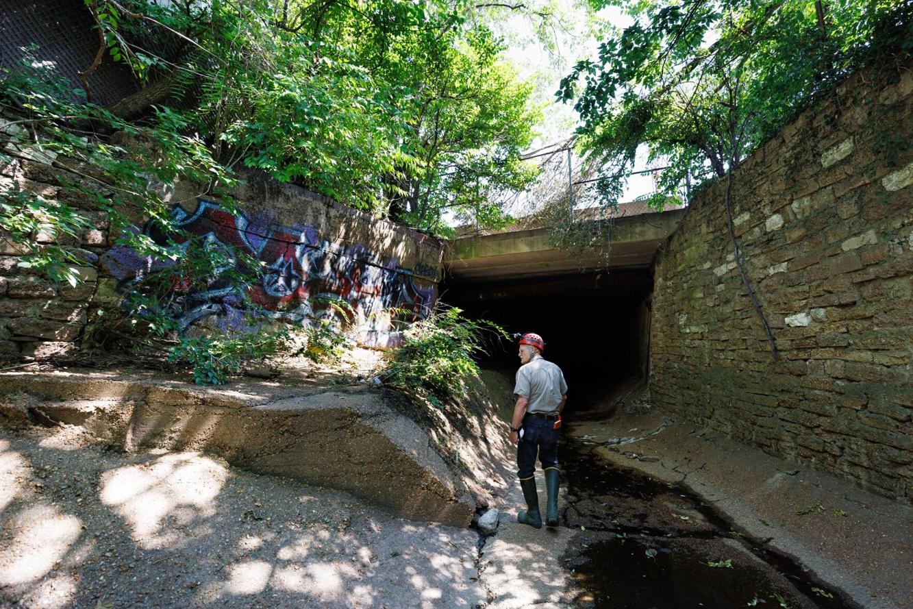 River Des Peres Tunnel