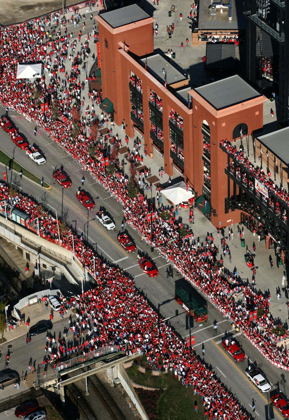 Cardinals 2006 World Series Team Locker Room Celebration 8x10 Photo 