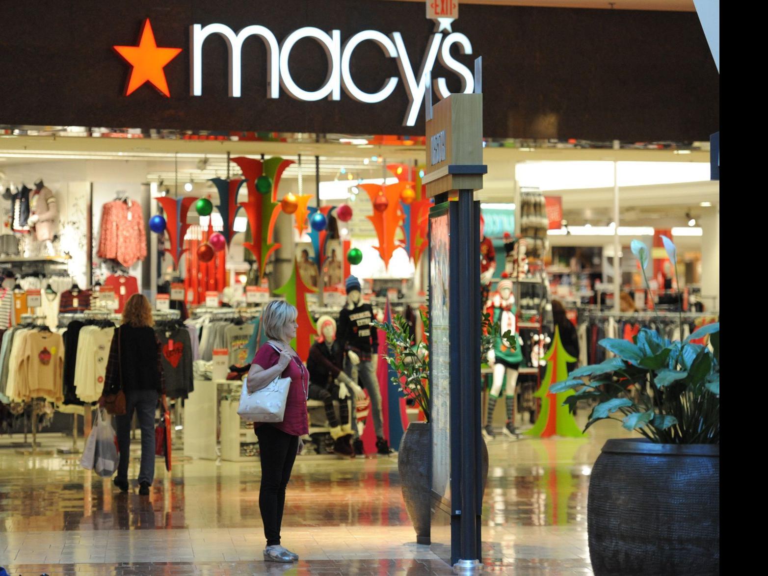 Malls Retailers Tweak Hours As Holiday Shopping Rush Nears