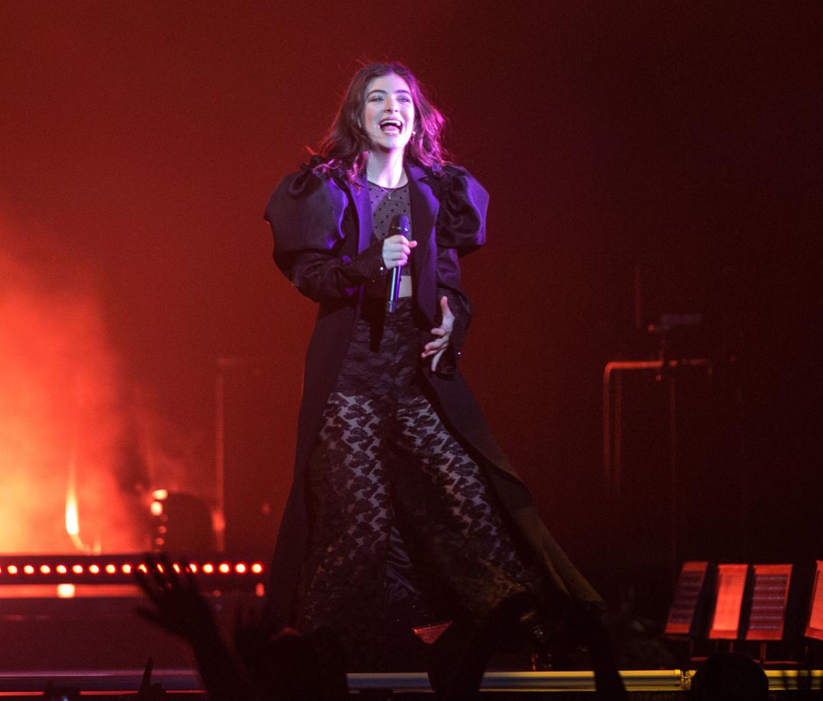 Lorde presides over Chaifetz Arena crowd in satisfying concert The