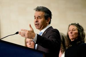 Trump says Food and Drug Administration Commissioner Marty Makary resigned