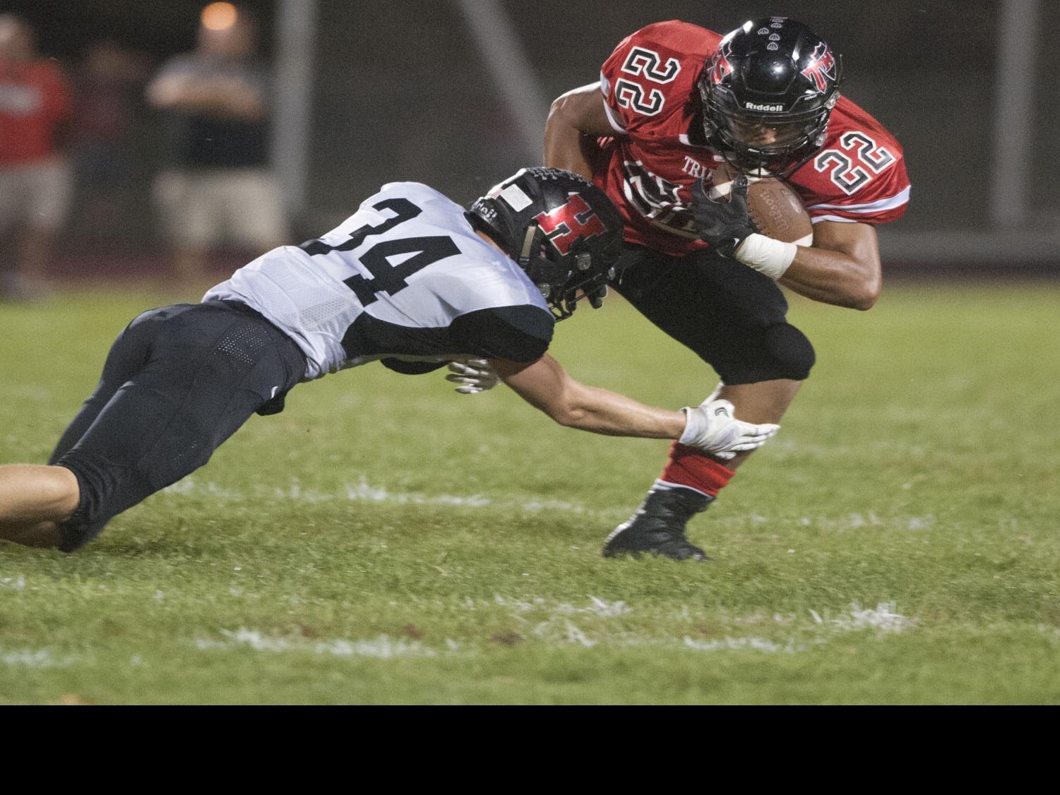 Herscher Tigers At Highland Bullodgs High School Football
