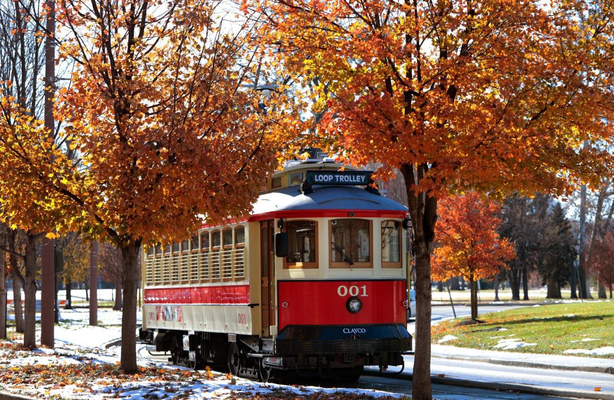 Loop Trolley has a bumpy first day
