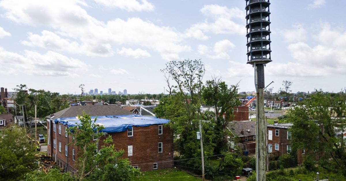Tornado siren button was broken in St. Louis fire department ...