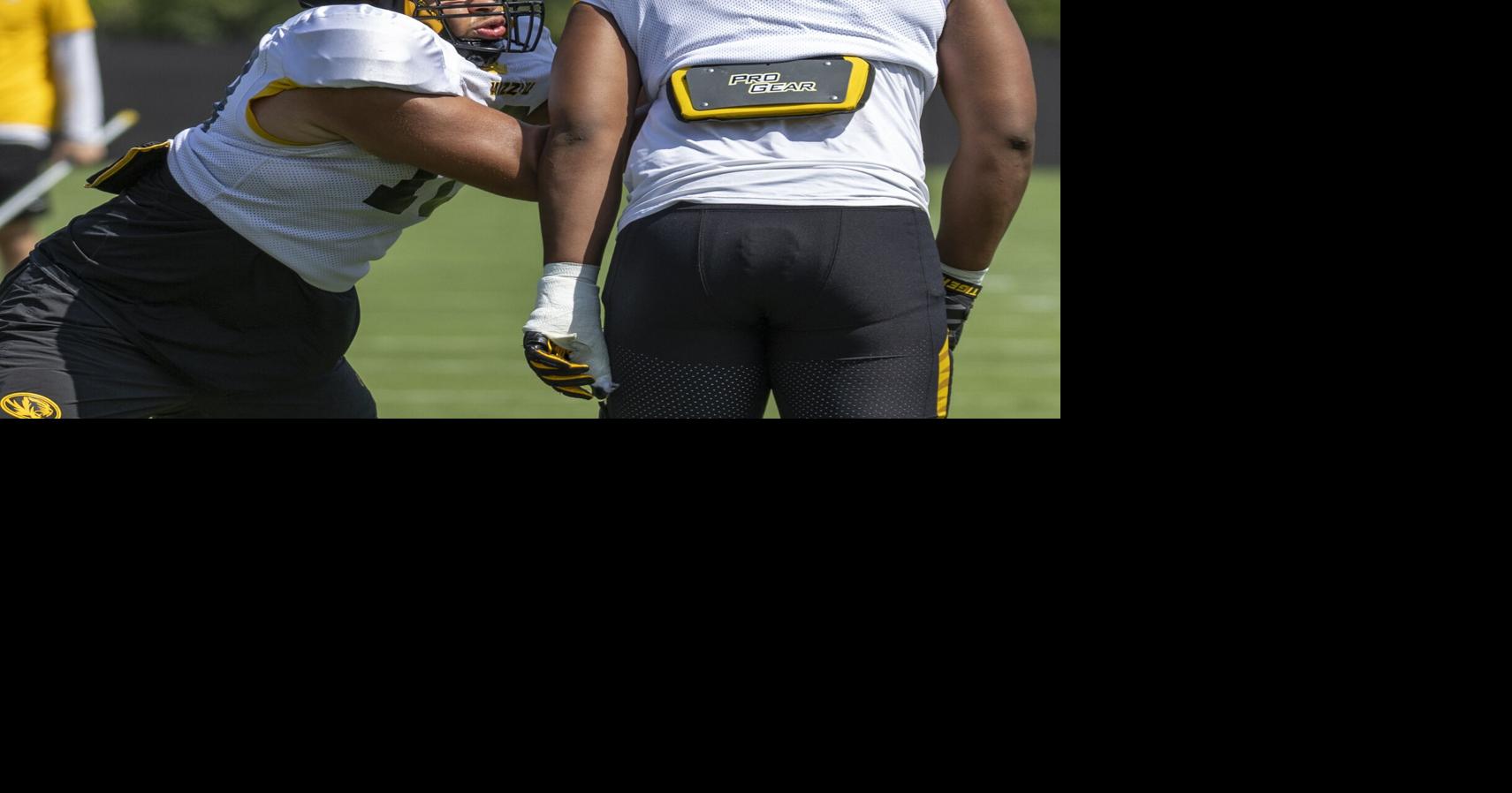 Missouri defensive lineman seeking more playing time can suit up for Tigers, judge rules