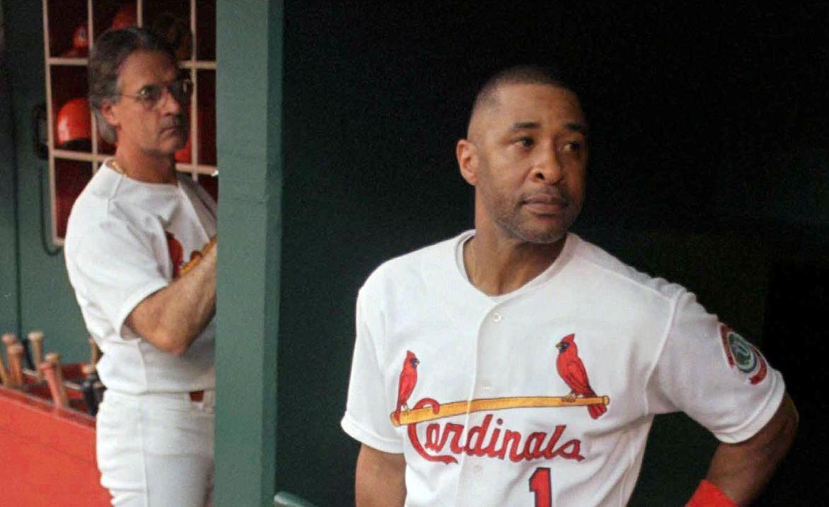 St. Louis, United States. 07th Apr, 2022. Former St. Louis Cardinals  shortstop and member of the National Baseball Hall of Fame Ozzie Smith,  waves to fans as he is rides in a