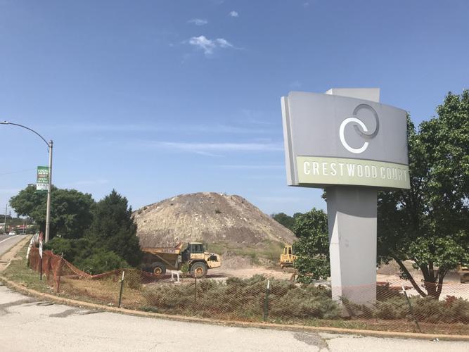 Crestwood Plaza site