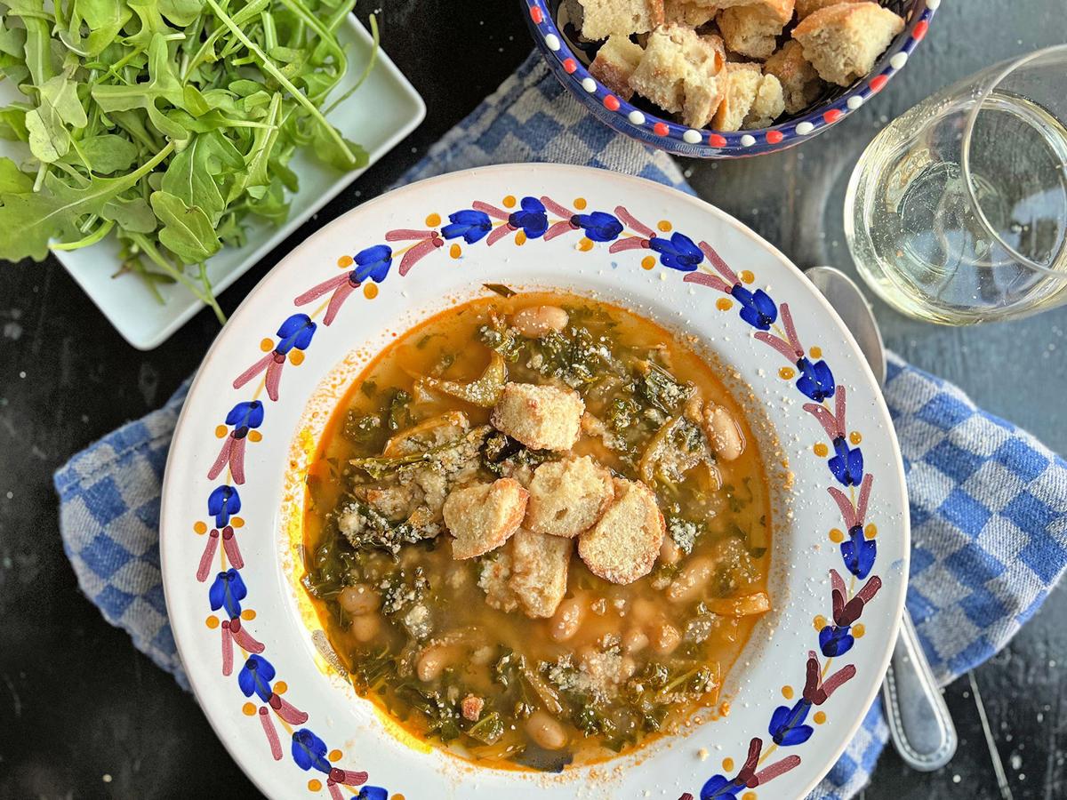 Kale, Fennel and White Bean Soup