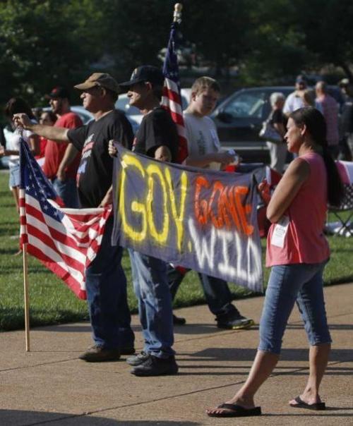 Protesters during Missouri veto session