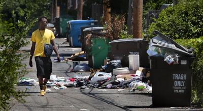 City trash woes continue to plague St. Louis