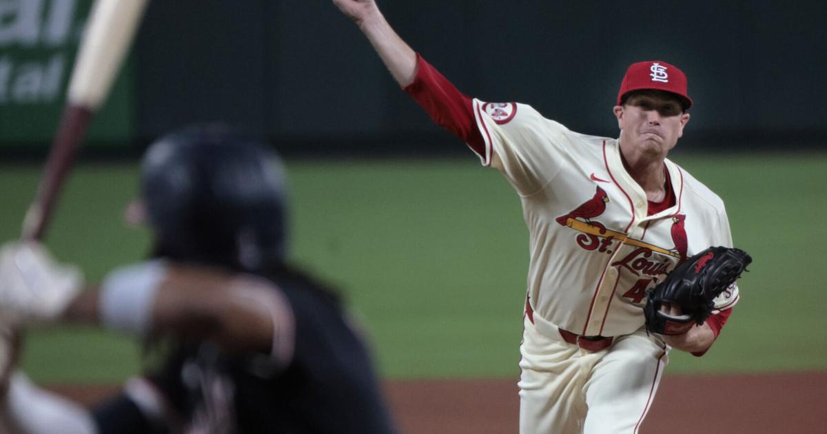 Kyle Gibson Handles Rain Delay Cardinals Bullpen Blows Up kyle-gibson-handles-rain-delay-cardinals-bullpen-blows-up