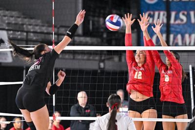 11/06/2025 - Girls Volleyball - C5 Semifinal - Lee Summit North vs Incarnate Word