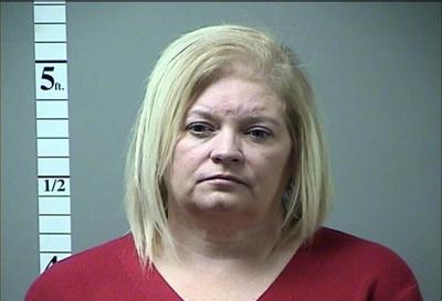 Legal secretary stole more than $80 000 from her St Charles law firm