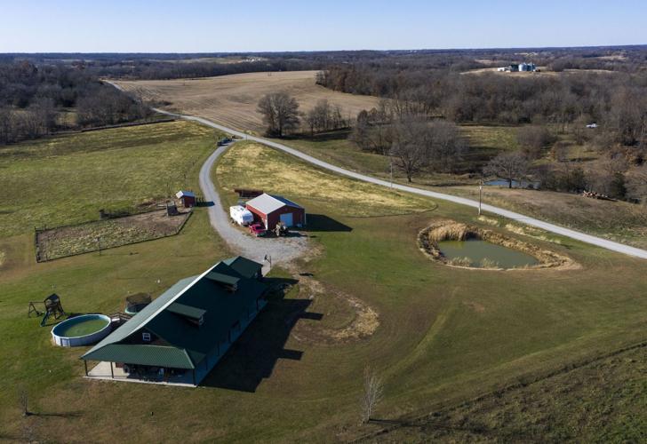 Chillicothe residents fight back on hog farm.