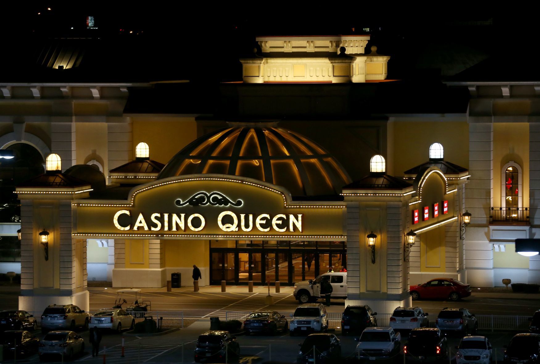 casino queen robbery