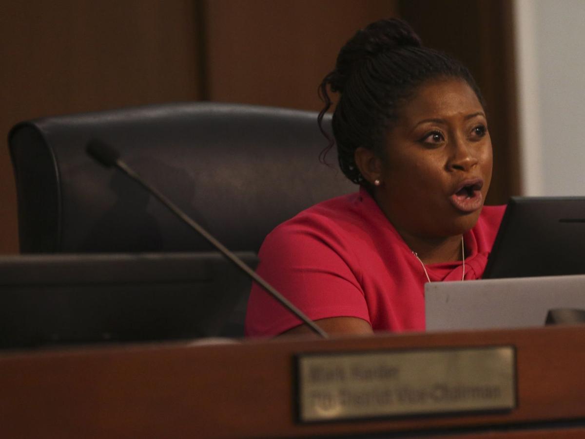 Councilwoman Shalonda Webb, D-4th District votes to repeal mask mandate