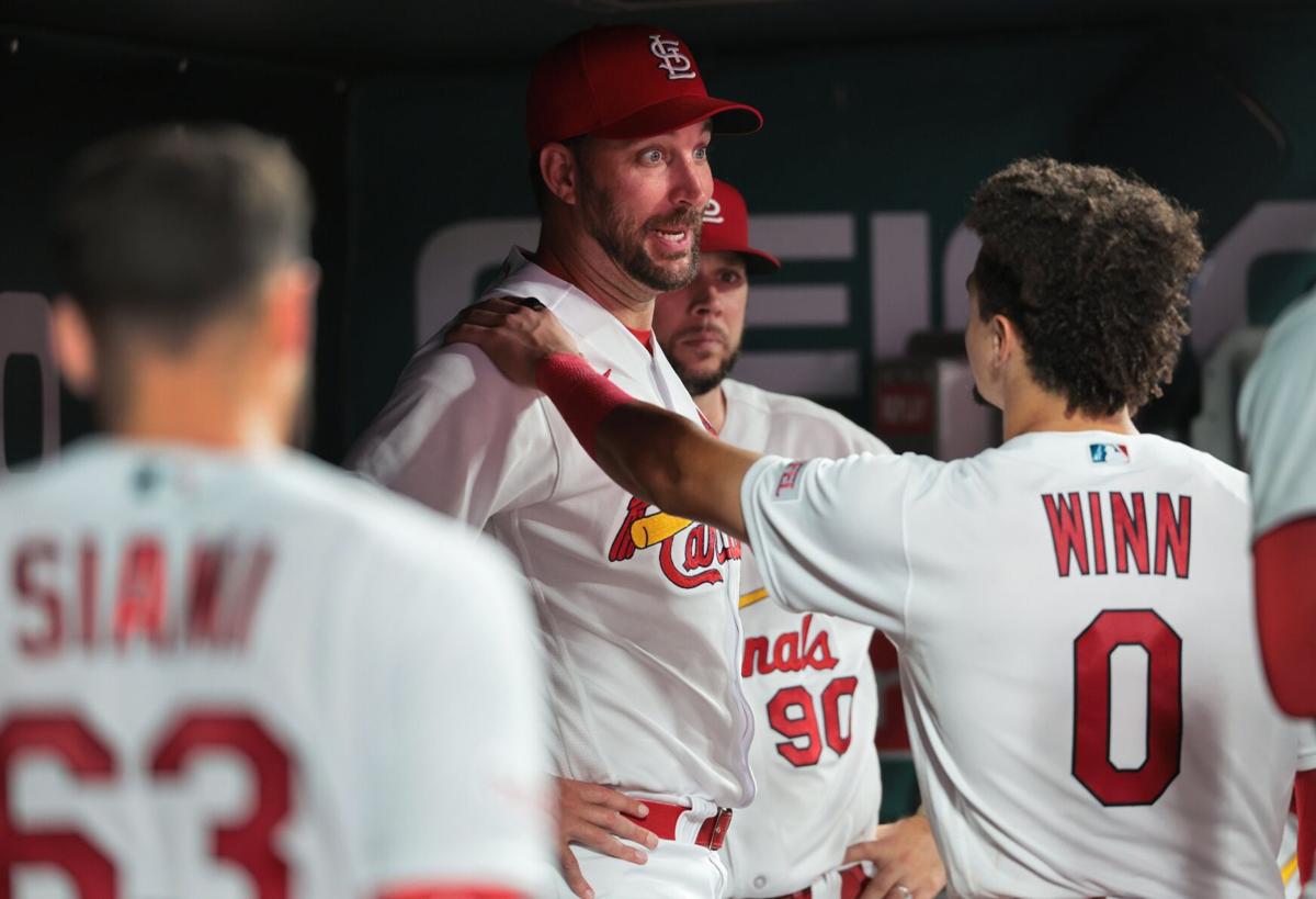 Adam Wainwright's last weekend in majors includes prep for concert, at-bat:  Cardinals Extra