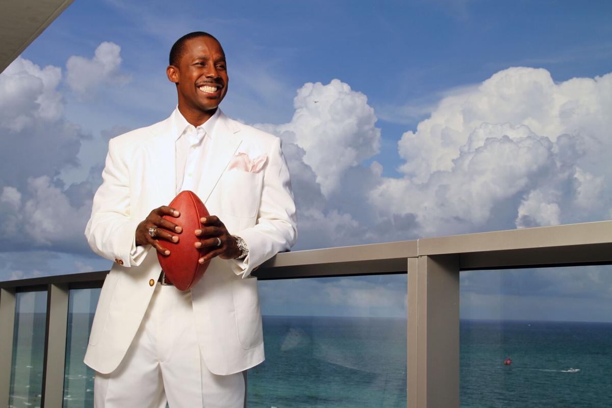 Desmond Howard: A Heisman Winner, a 'Draft Bust' and The Most Unique Super  Bowl MVP in History – Tales From Sport