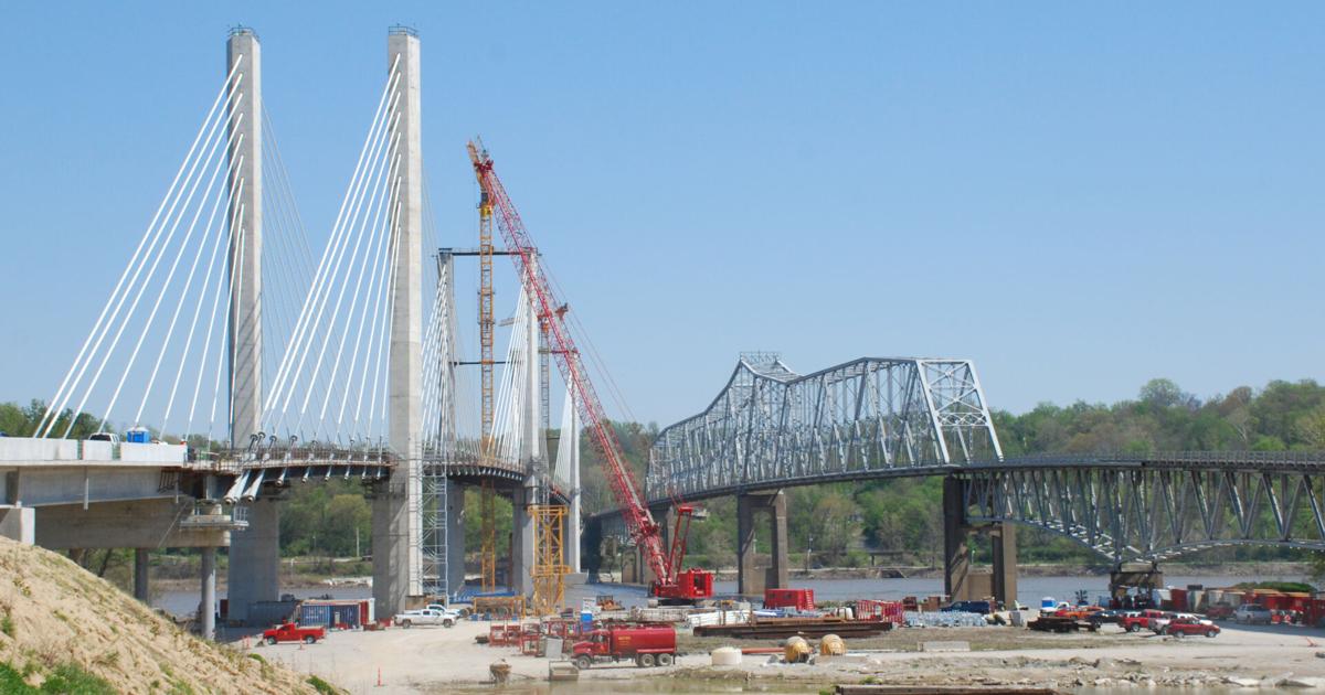 New Mississippi River bridge south of St. Louis connects communities, honors leader