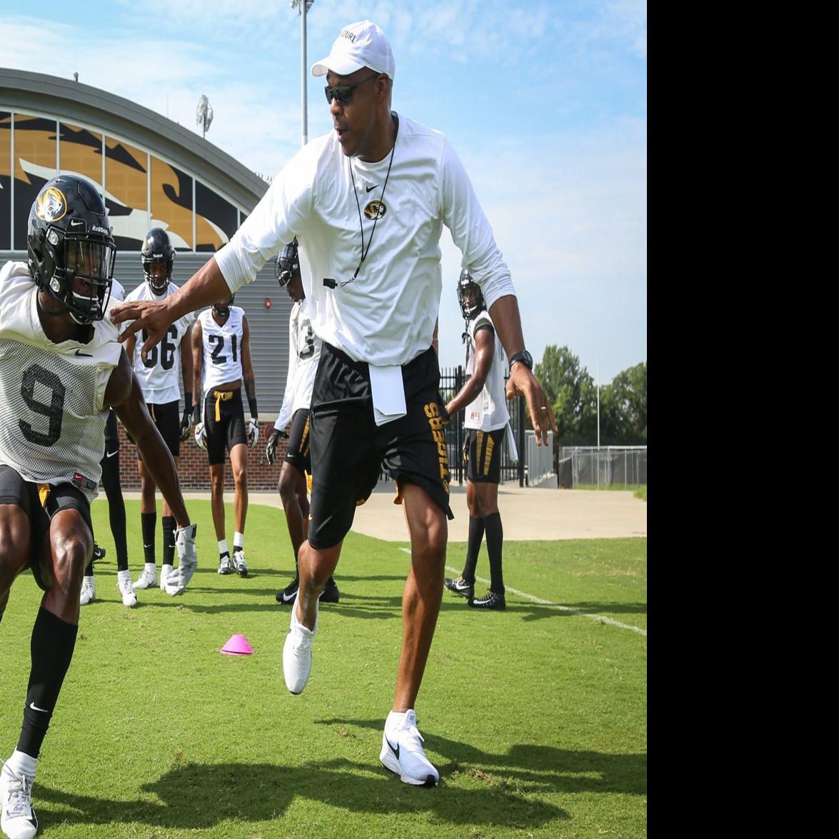 Mizzou S Odom Fights Trend With His Predominantly Black Coaching