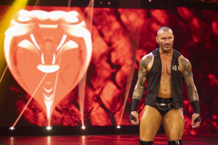 40-year-old WWE Superstar says that he is coming back to honor