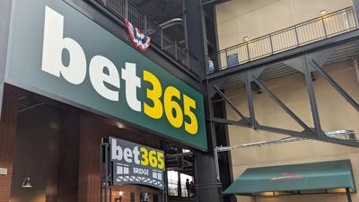 bet365 Bridge at Busch Stadium